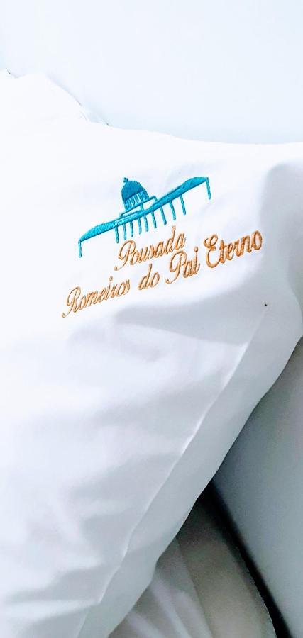 Pousada Romeiros Do Pai Eterno - Santuario Basilica De Trindade Trindade  Esterno foto